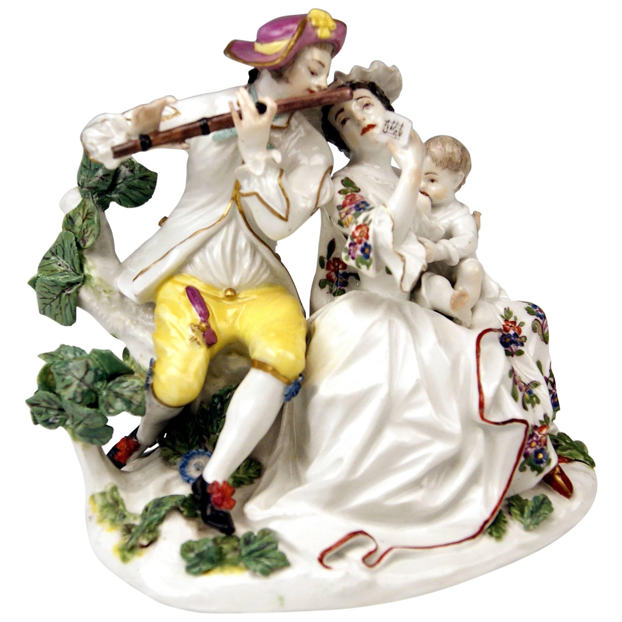 Meissen Rarest Figurines Musical Family with Baby Suckling by Kaendler ca. 1750