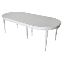 Mesa extensible sueca del siglo XX con tres hojas