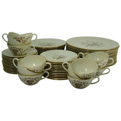 Lenox China Starlight X302 Pattern 60-Piece Set Service for Twelve (12)