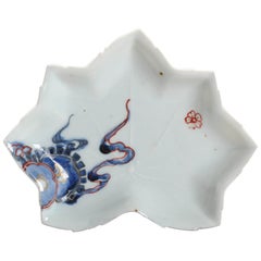 Antiguo Plato de Porcelana Japonesa Arita del Periodo Ko-Kutani Edo, Siglo XVII