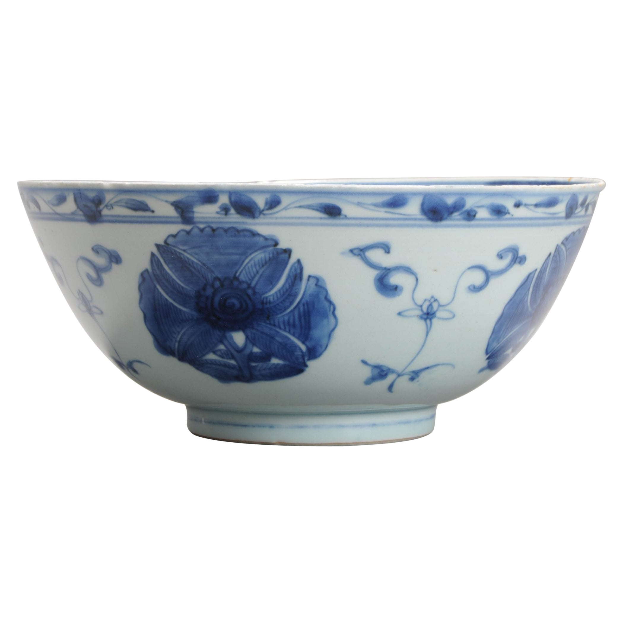 Antique Chinese Porcelain Ming Wanli Period Bowl Flowers Landscape