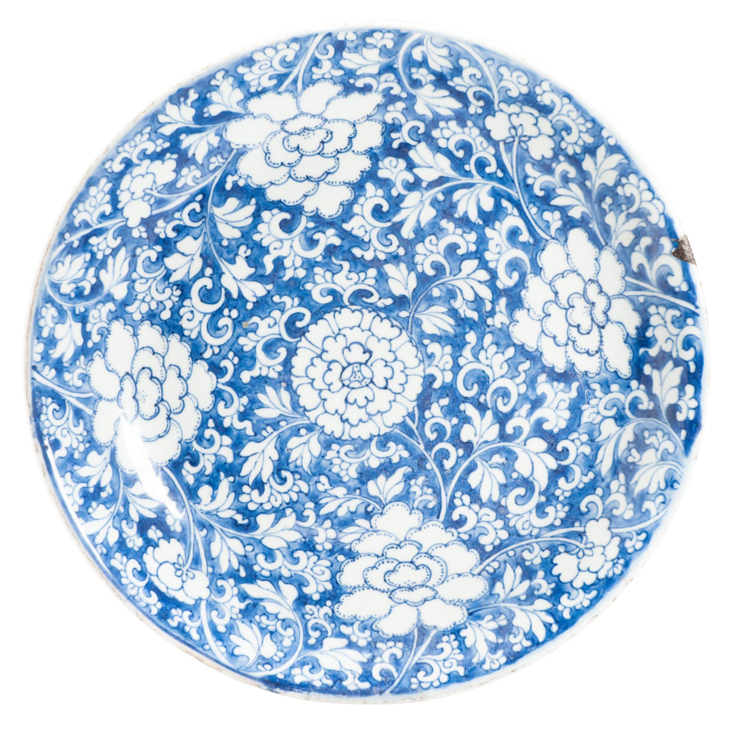 Large Antique Chinese Kangxi Period Porcelain Dish Plate Flowers, Ca 1690