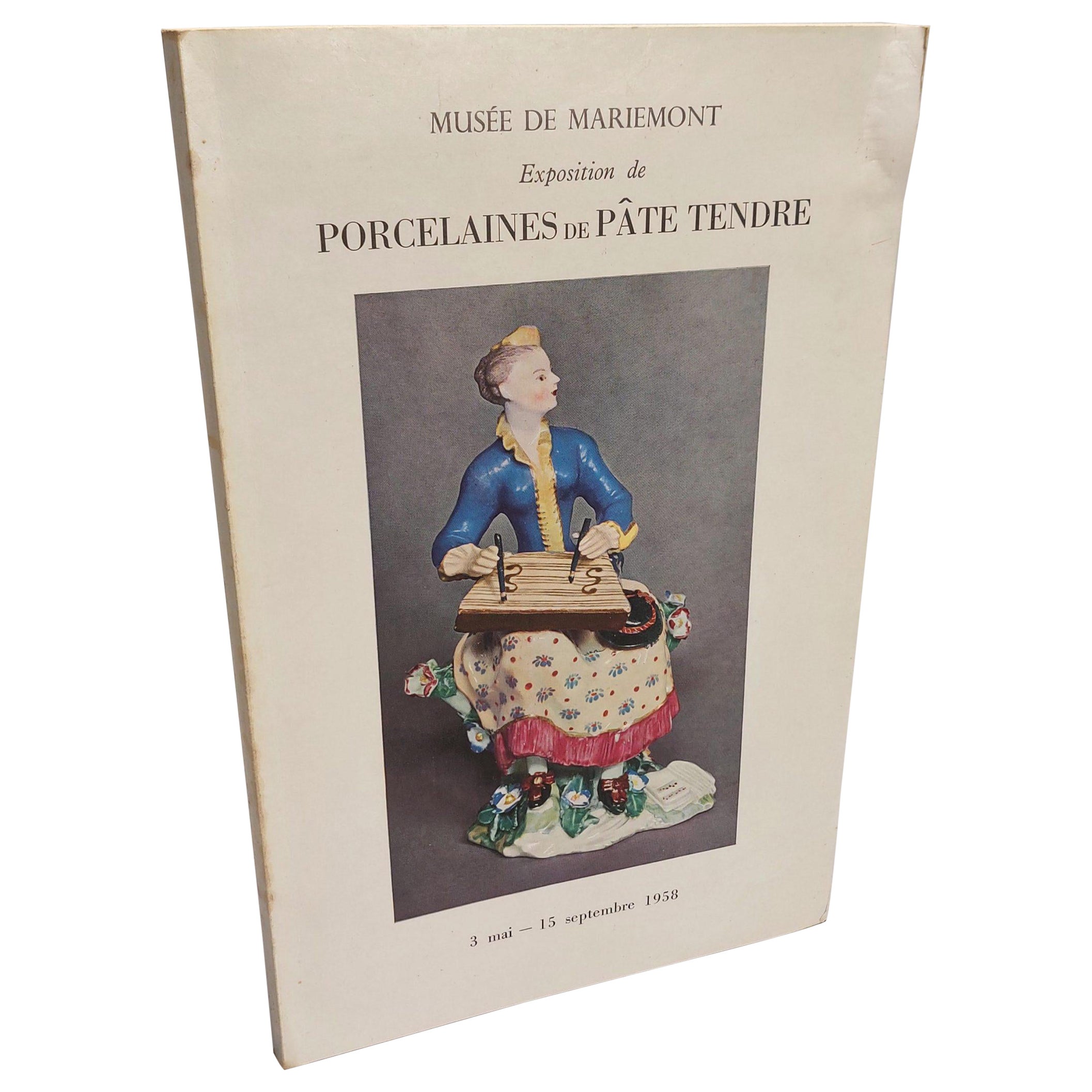Referenzbuch Europäisches Porzellan, Ausstellung von weichem Paste-Porzellan