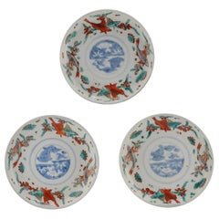 Trio Antique Japanese Porcelain Arita Polychrome Bowl Fishes, 19th Century