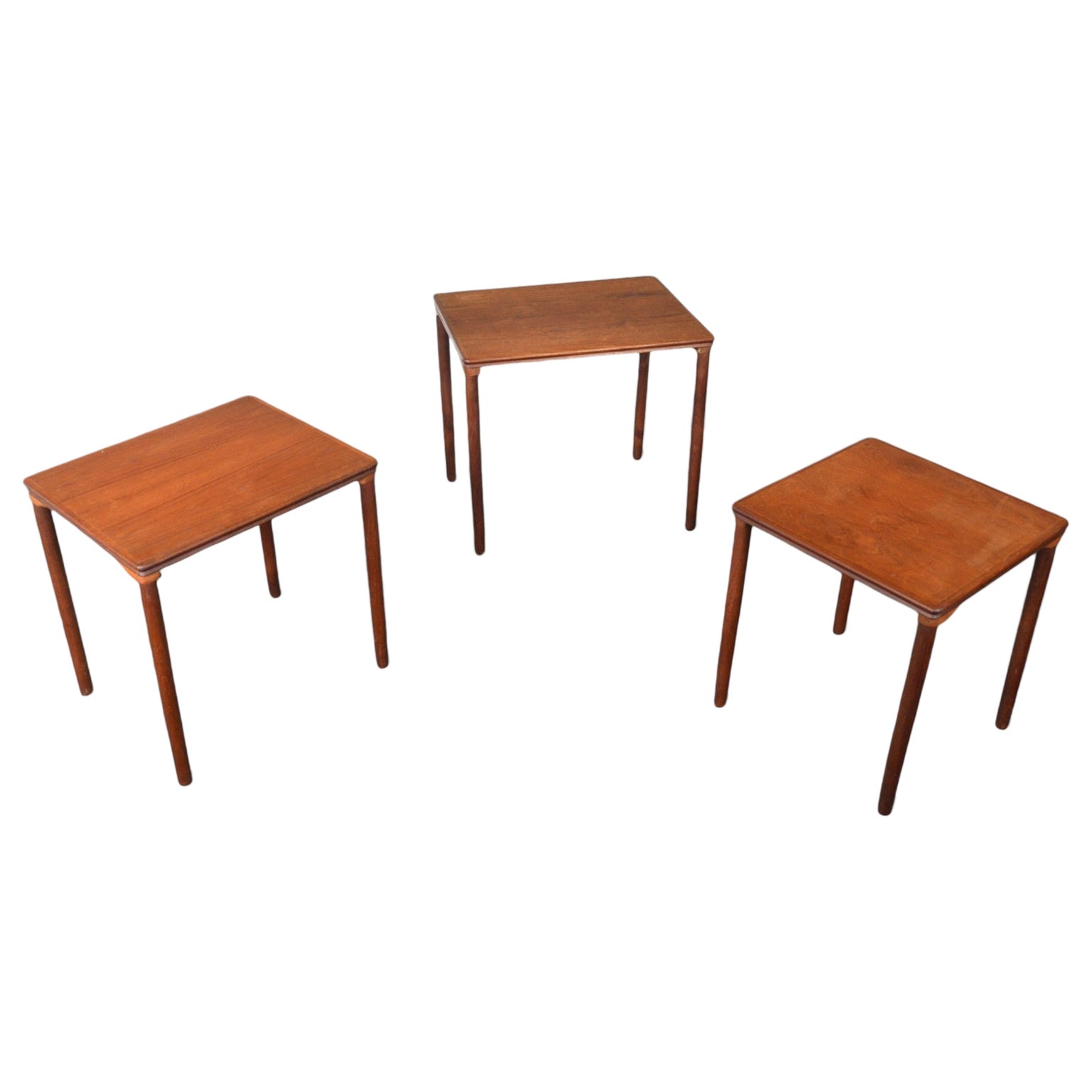 Set von e.w. Bach Dänische moderne Schachteltische aus Teakholz