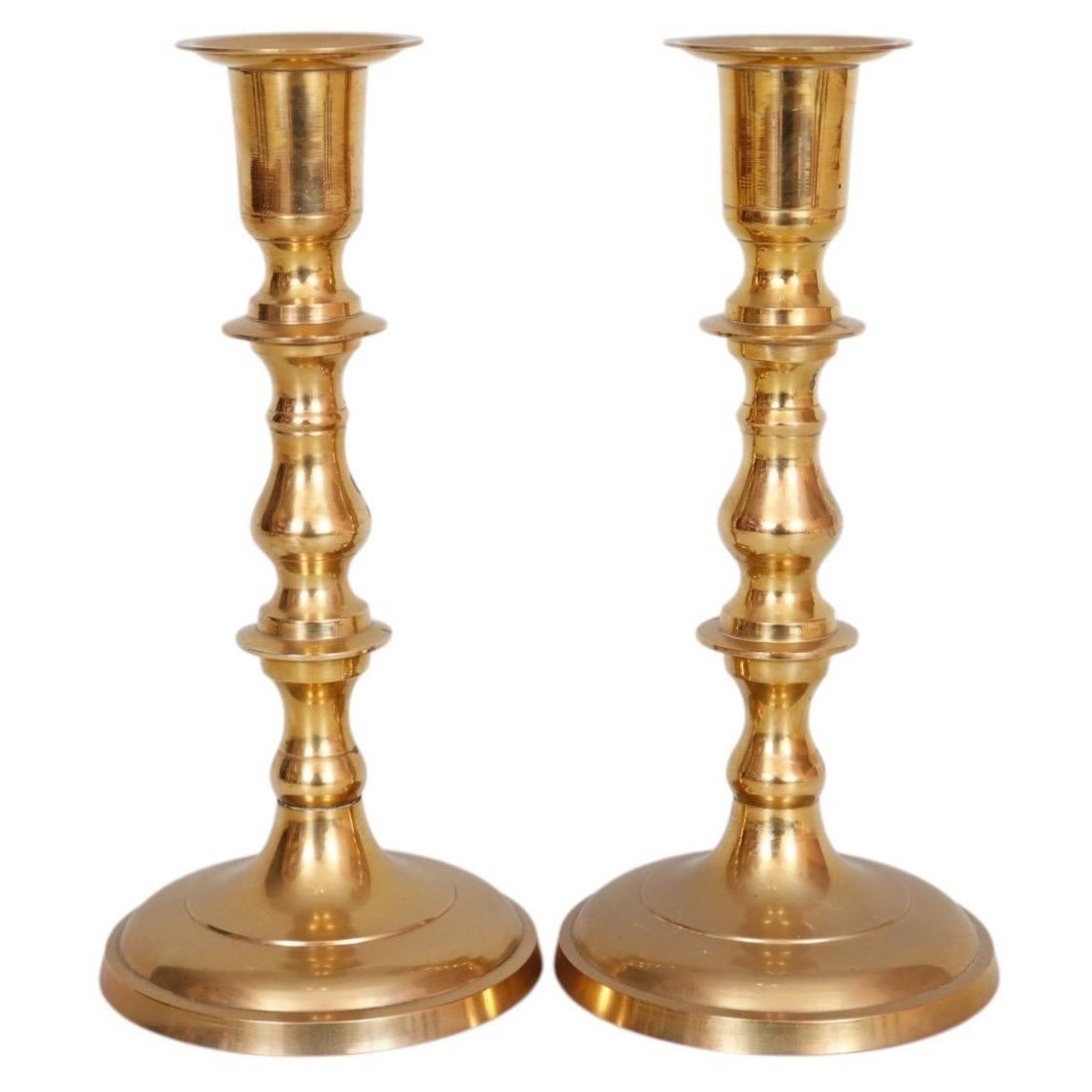Bougeoirs traditionnels en laiton - la paire