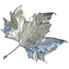 Trinket Tray in Form of a Maple Leaf
