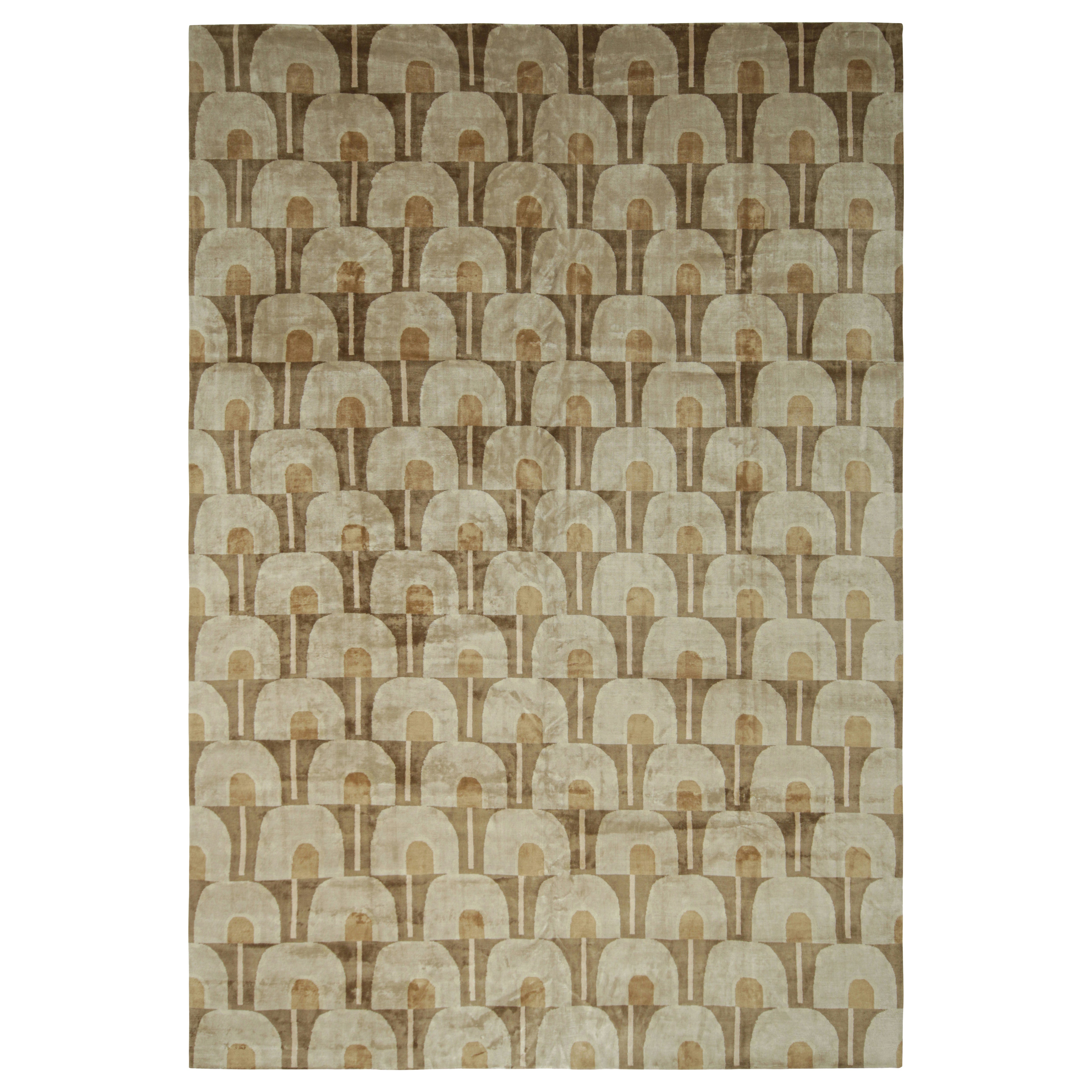Rug & Kilim's Austrian Art Deco Style Custom Rug Design mit geometrischen Mustern