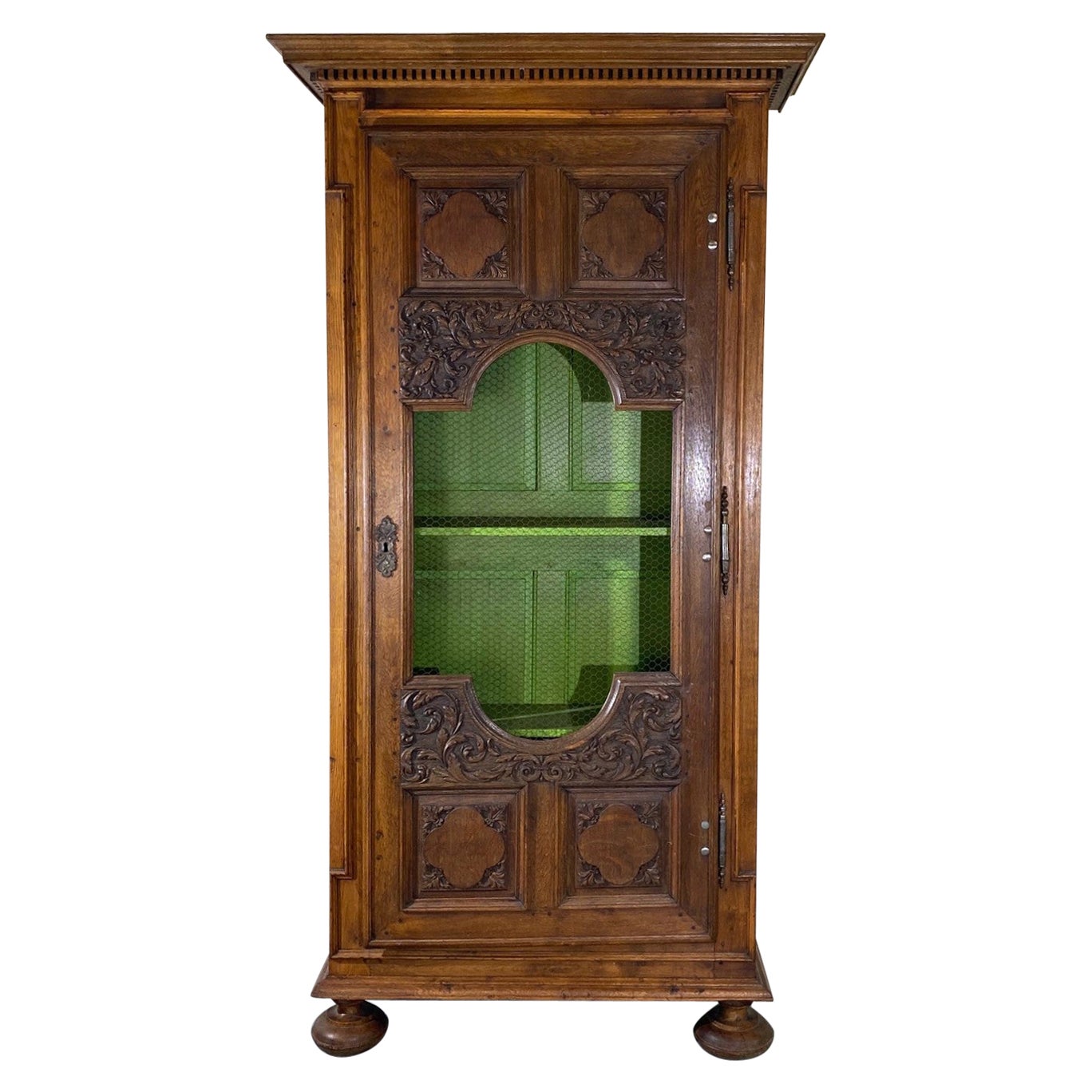 19th Century French Bonnetiere