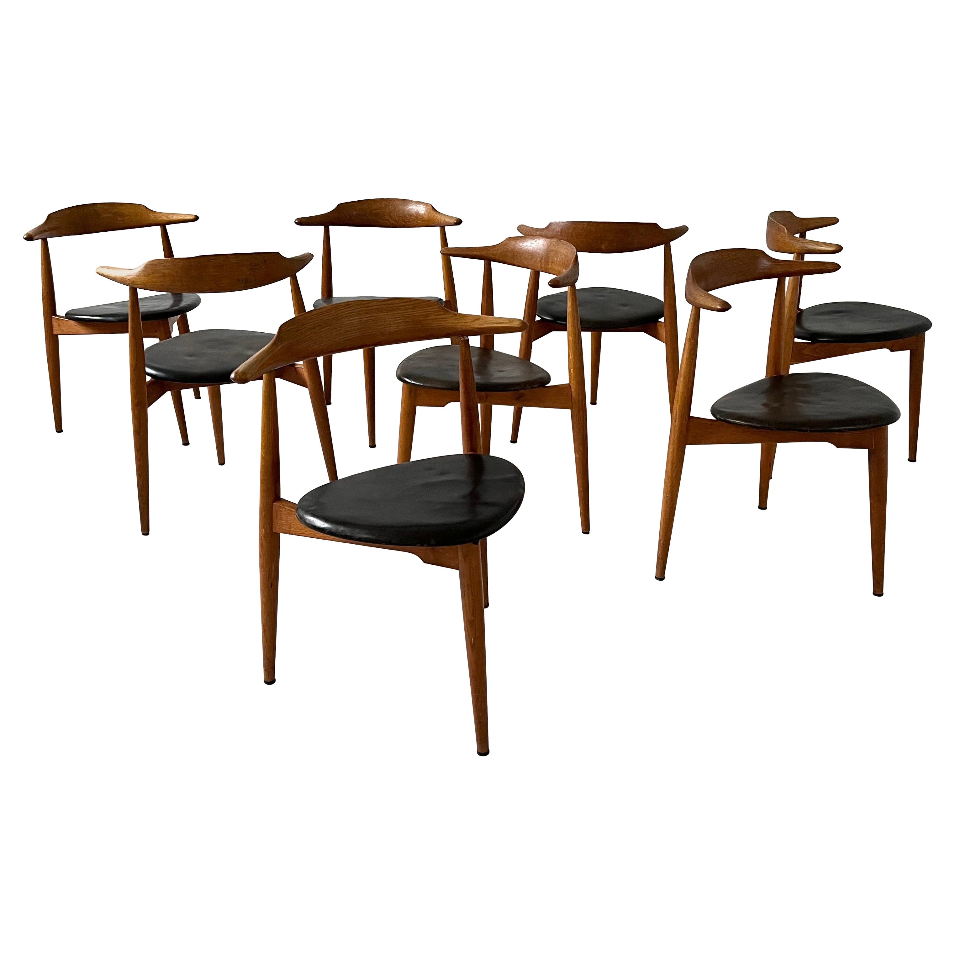 Set of 8 Heart chairs by Hans J. Wegner