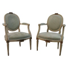 Paar französische Louis XVI-Sessel des 19. Jahrhunderts Esszimmer Holz und Blattgold