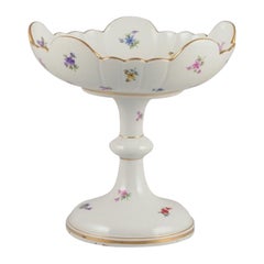 Meissen, Germany. Large porcelain centerpiece. Approx. 1900