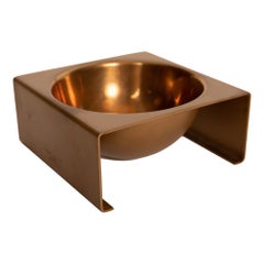 Cuenco de cobre de Tapio Wirkkala para Kultakeskus Oy