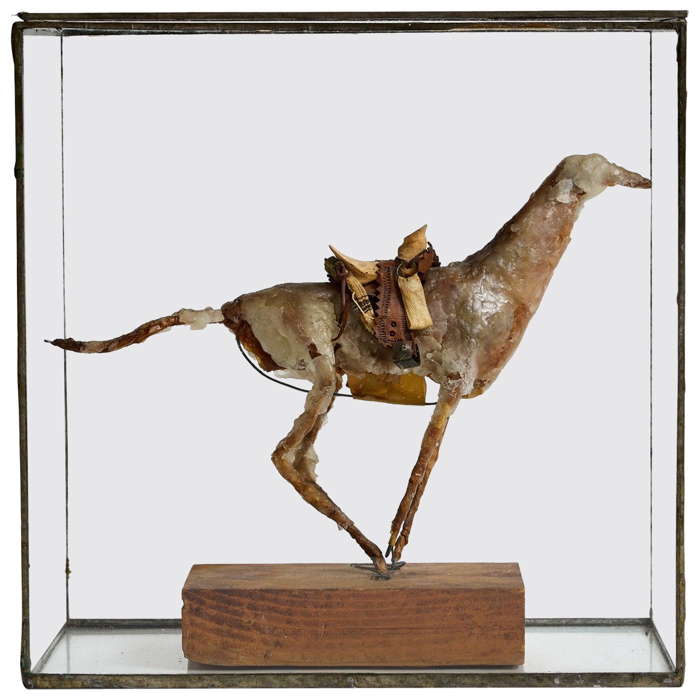 Escultura de cera y alambre de caballo con silla de montar de EE.UU. en venta