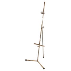 Easel