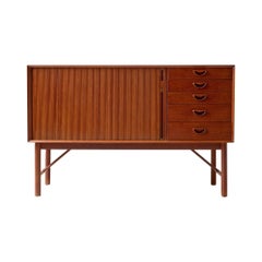 Crédence Tambour de Peter Hvidt & Nielsen par Peter Hvidt & Orla Mölgaard-Nielsen, 1957