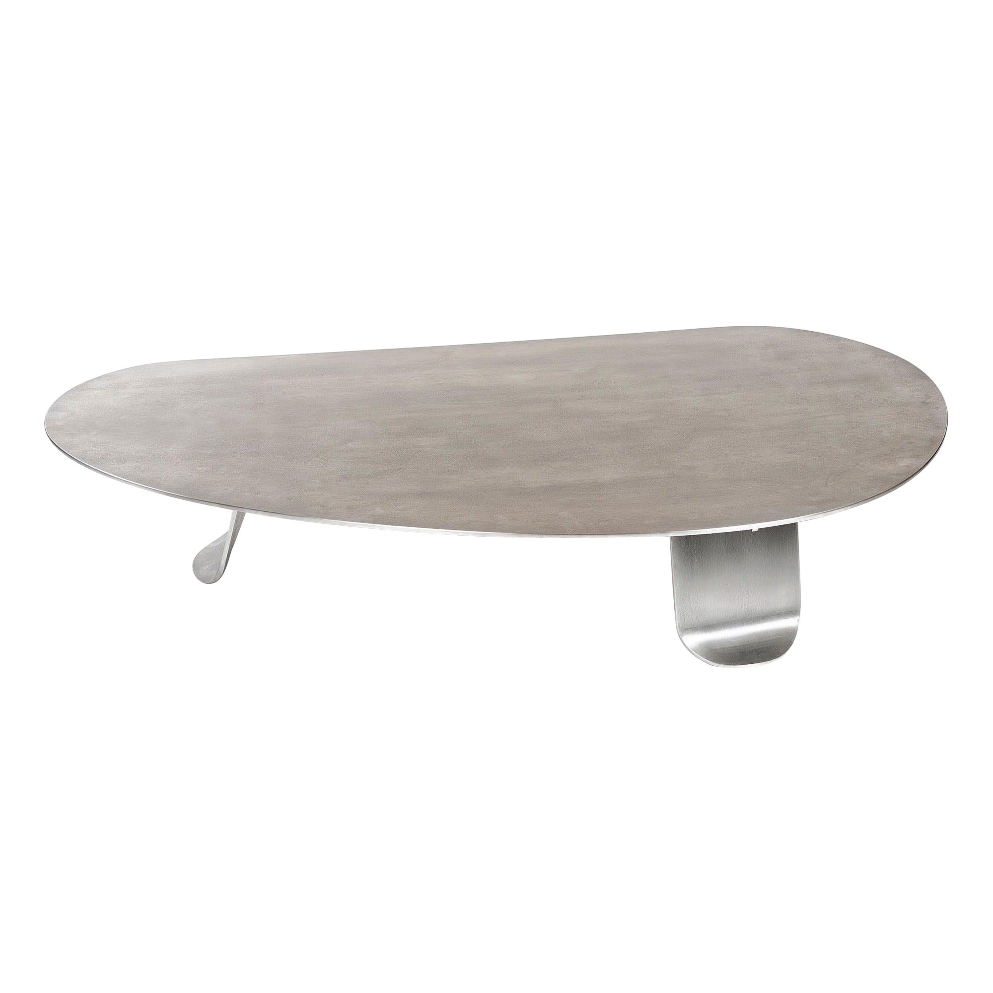 Chrysalis No 1. Table basse en acier inoxydable Grain Nature, fabriquée sur commande