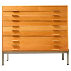 File plat du professeur Poul Kjaerholm pour Rud Rasmussen