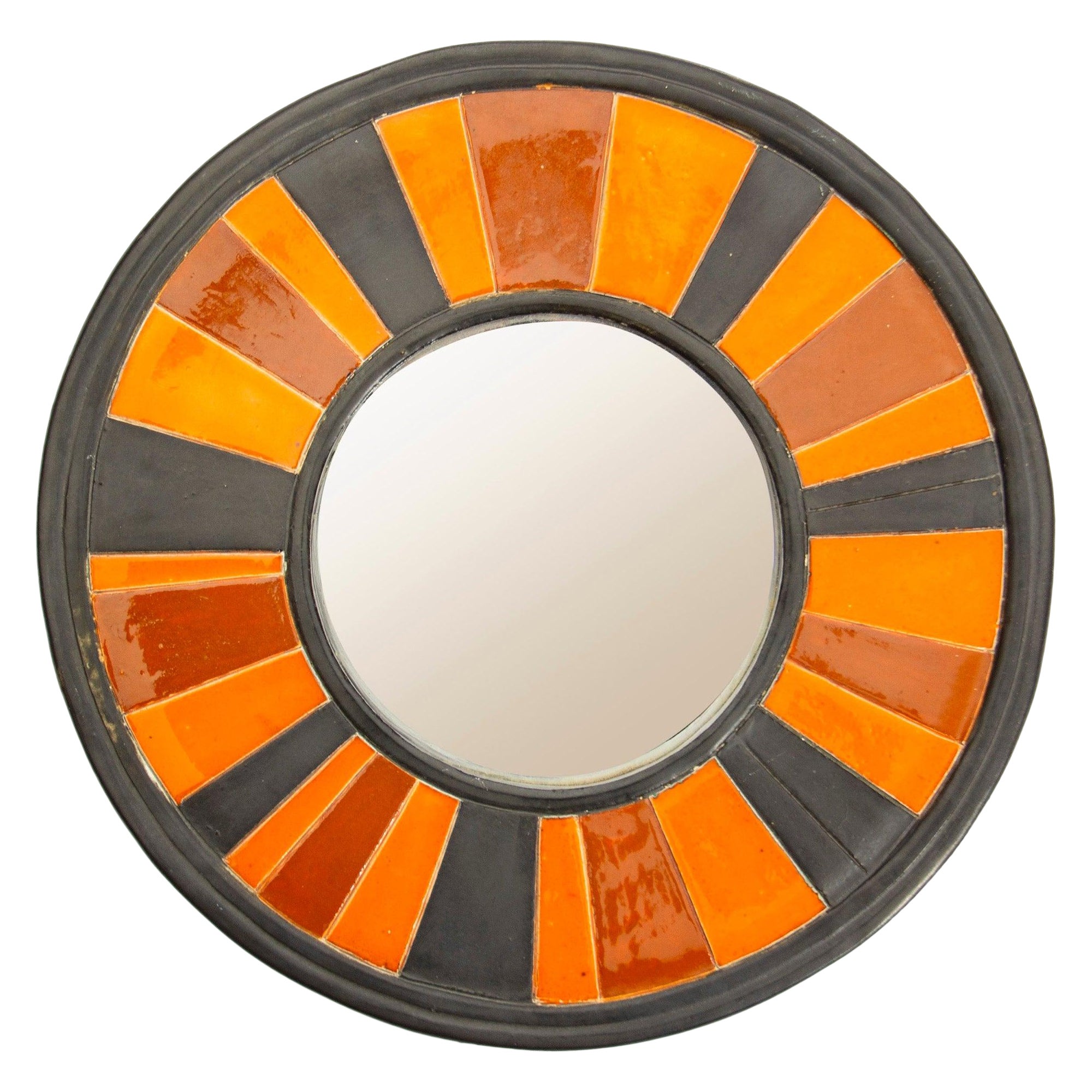 Miroir encadré de céramique d'Italie
