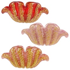 Barovier&Toso Murano Red Pink Gold Flecks Italian Art Glass Flower Form Bowls (bols en forme de fleurs)