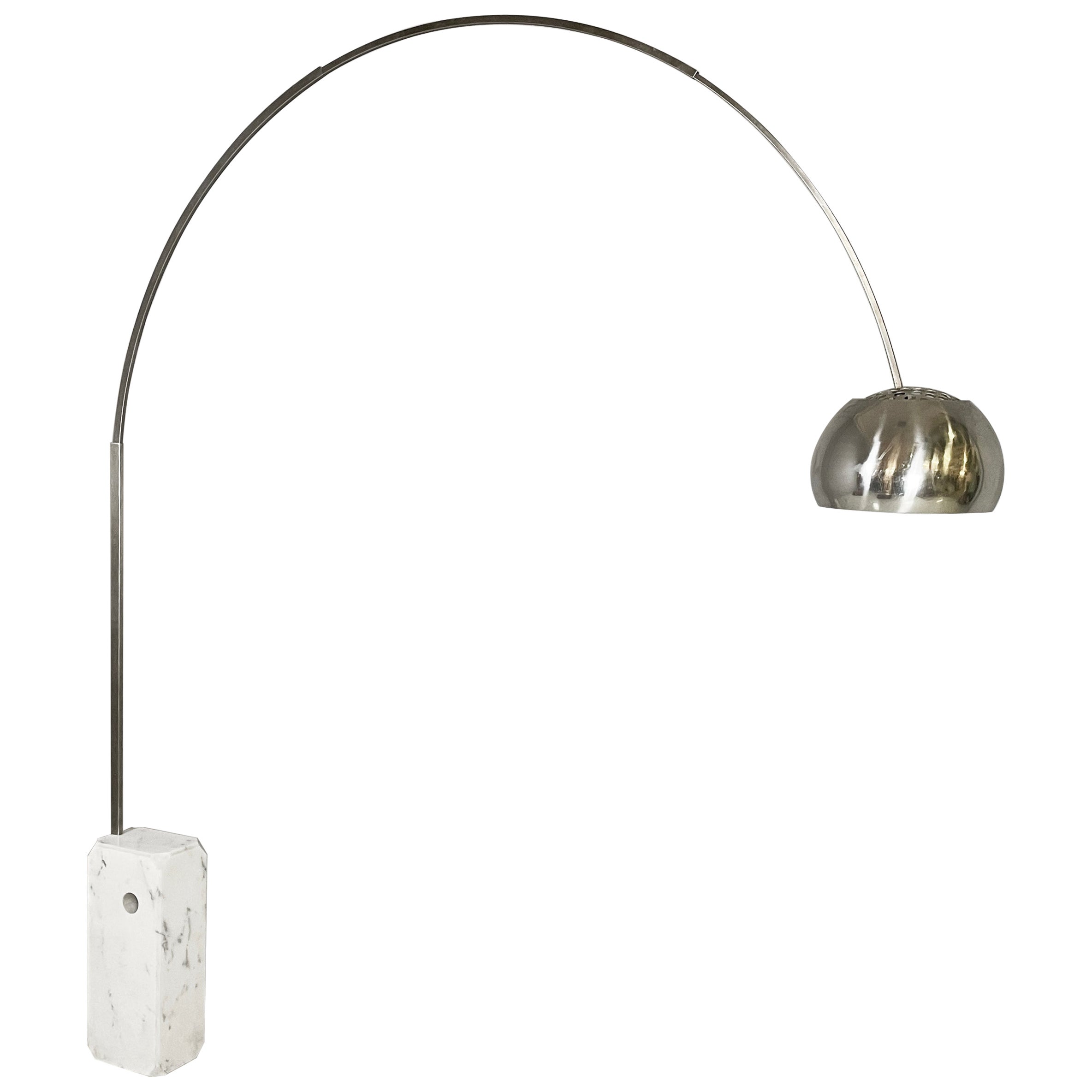Italienische Mid-Century-Modern-Stehleuchte Arco der Gebrüder Castiglioni Flos, 1960er Jahre