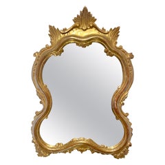 Espejo italiano de madera dorada de estilo rococó