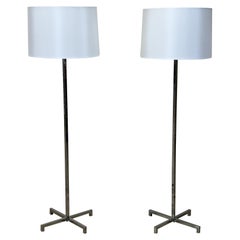 Paire de lampadaires chromés à base en X de Robsjohn Gibbings pour Hansen