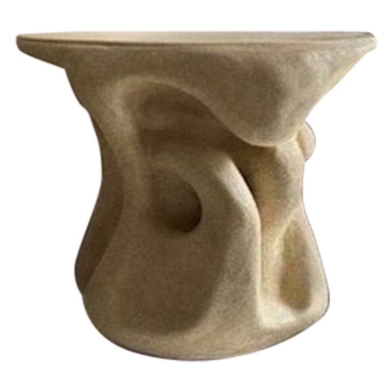 Brisa Beistelltisch von Aeny Studio im Angebot