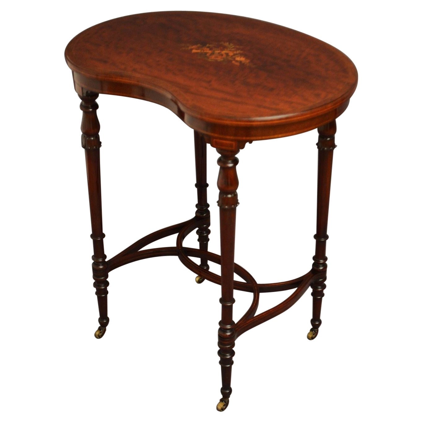 Mesa auxiliar eduardiana de caoba de exquisita calidad en venta