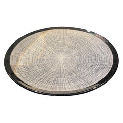 Piatto di vetro grigio con motivo Ombre, Brasile, Contemporary