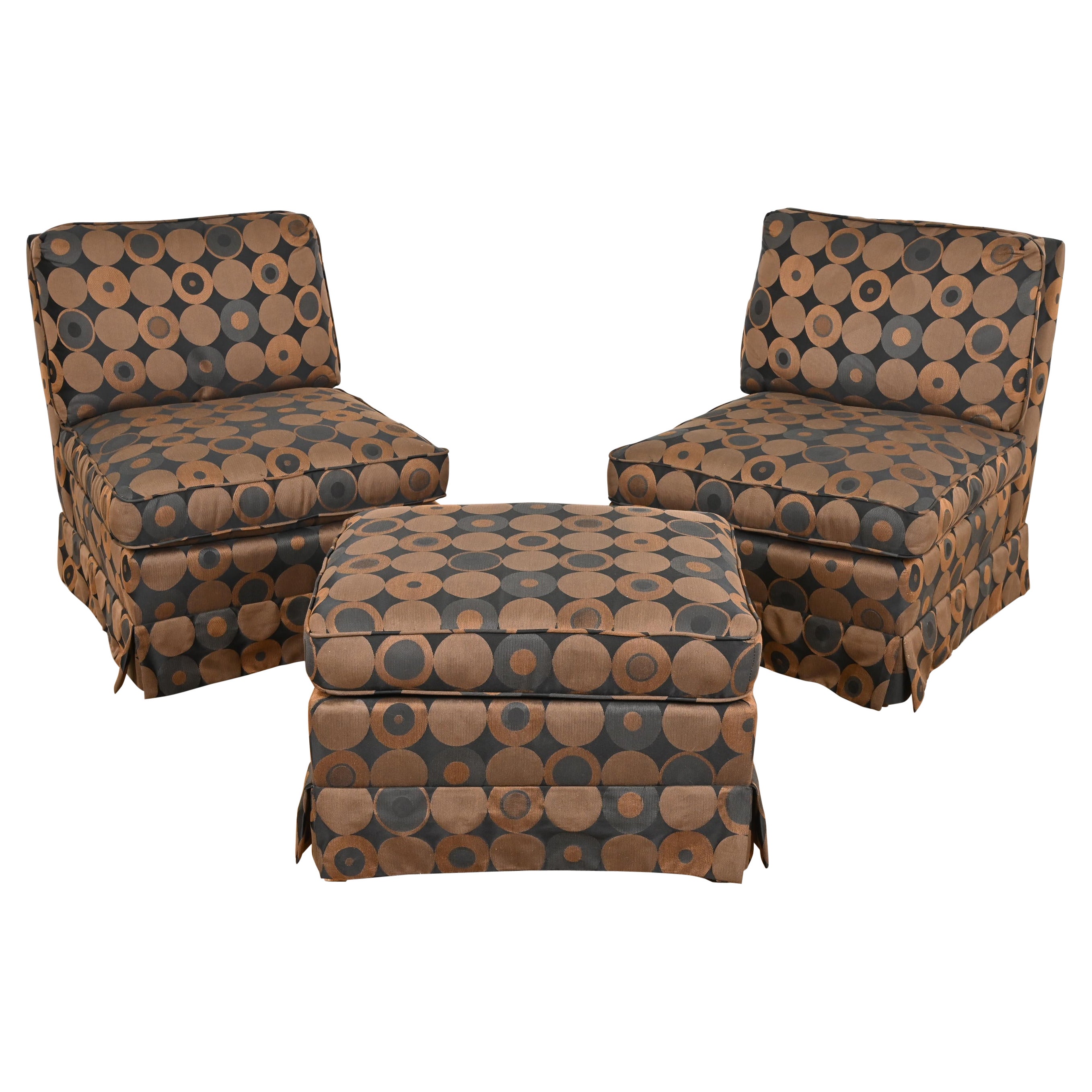 Baker Furniture Sedie da salotto moderne senza braccioli imbottite con ottomana in vendita