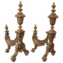 1875 Par de toberas de chimenea francesas de bronce con diseño ornamental