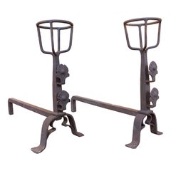 Pareja de morillos decorativos de hierro forjado de los años 50 para chimenea