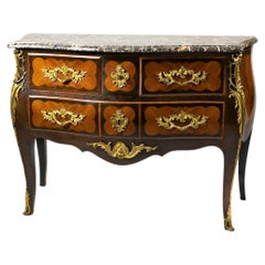 Antique Louis XV Kingwood Bombé Chest of Drawers, 19th Century
