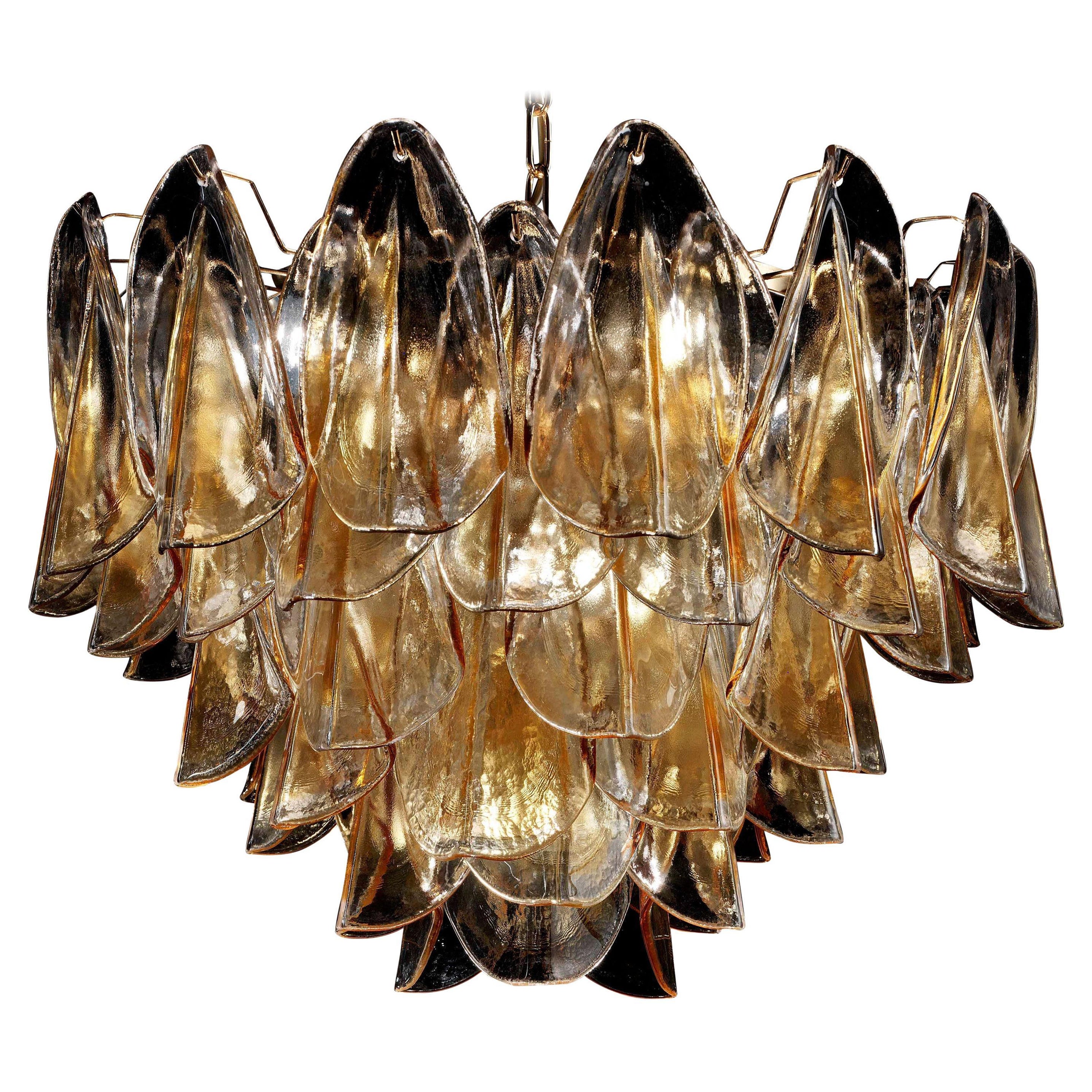 Lustre en ambre rondine de Fabio Ltd