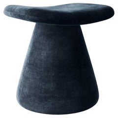 Sgabello imbottito "Romi" in finto mohair verde acqua di Christiane Lemieux