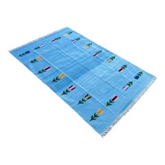 Tapis en coton tissé à plat, 8x10 bleu ciel à motifs de feuilles Indian Dhurrie