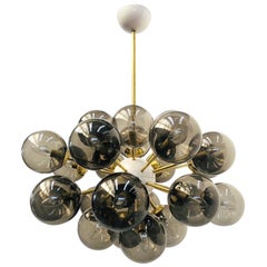 Ovale Sputnik Chandelier by Fabio Ltd