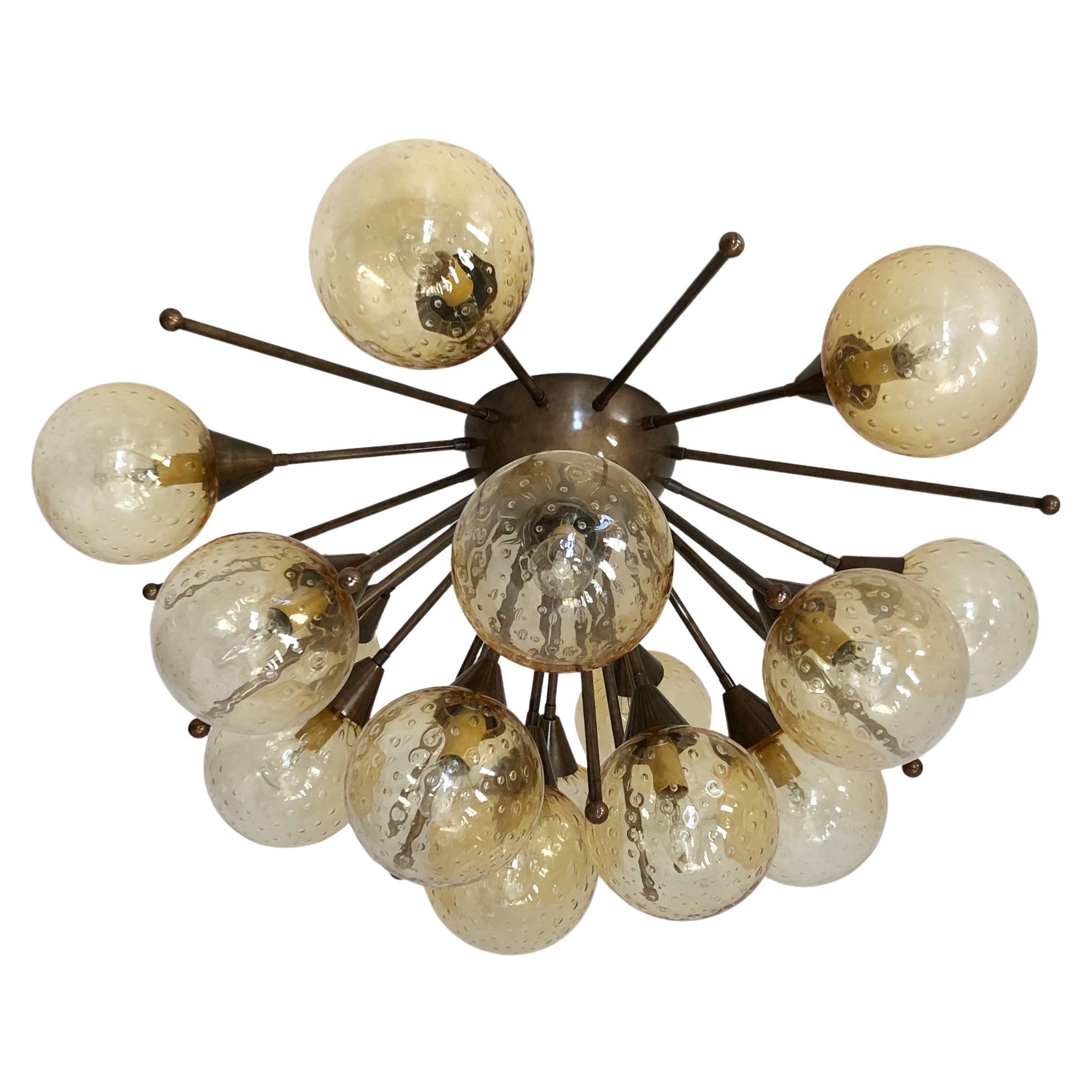 Mezzo Flush Mount di Fabio Ltd