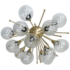 Mezzo Flush Mount di Fabio Ltd