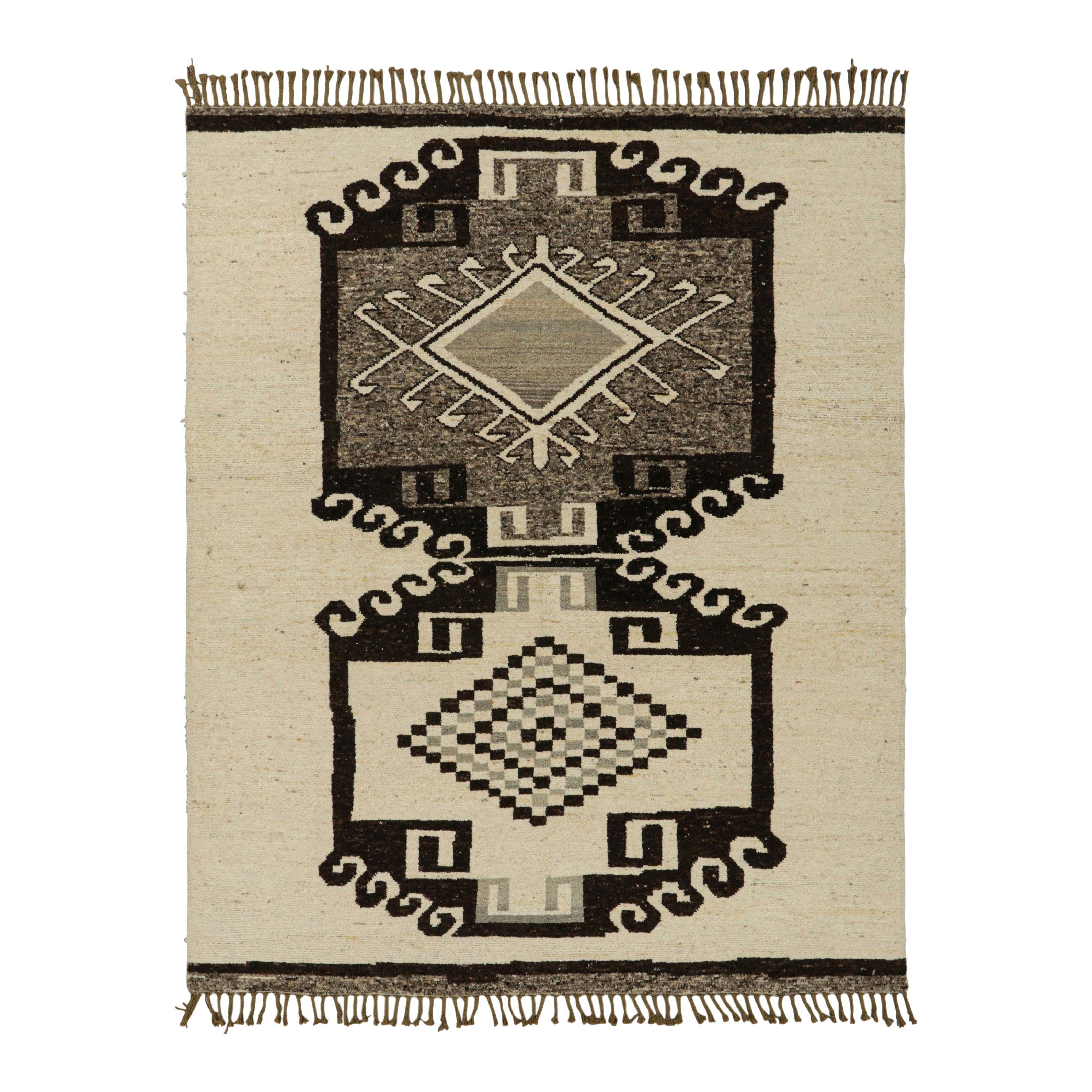 Rug & Kilim's Kilim de style tribal en crème et Brown avec médaillons en vente