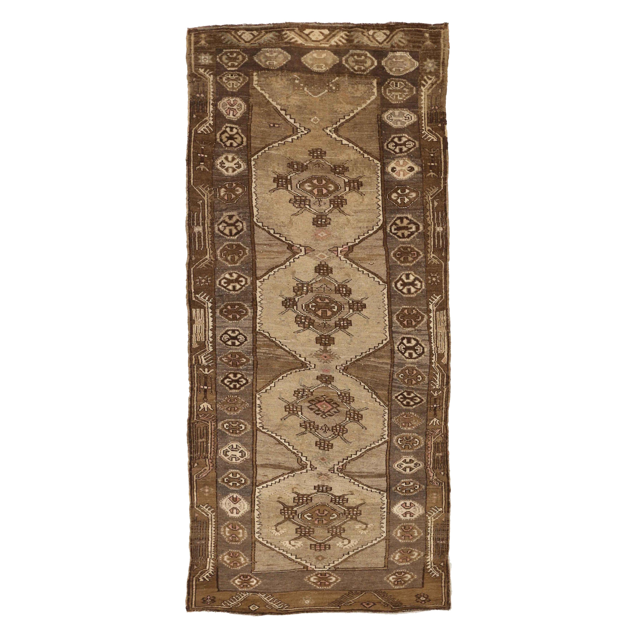 Persian Azerbaijan Area Rugs - 16375