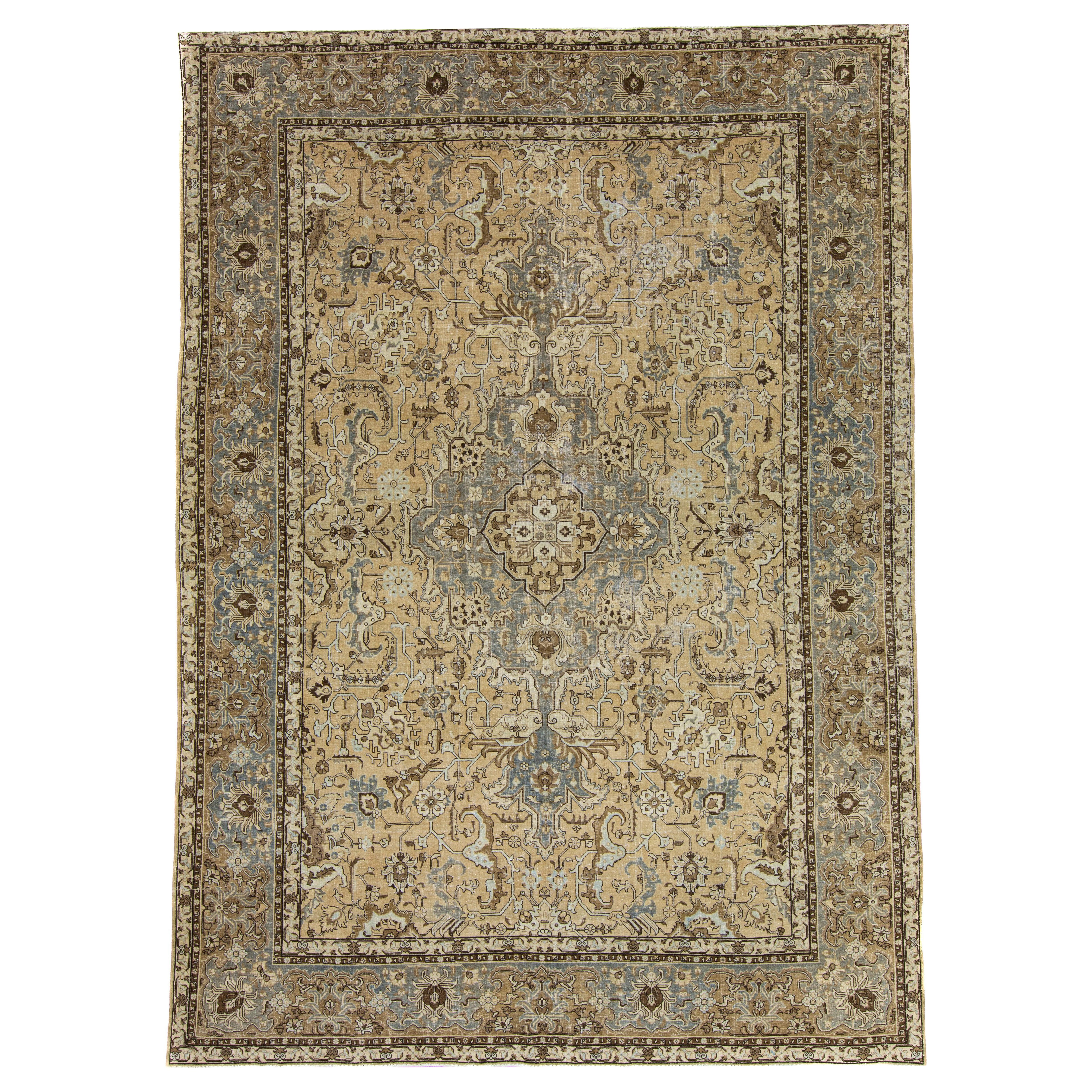 Turkish Vintage Anatolian Rug 9'3" x 13' For Sale