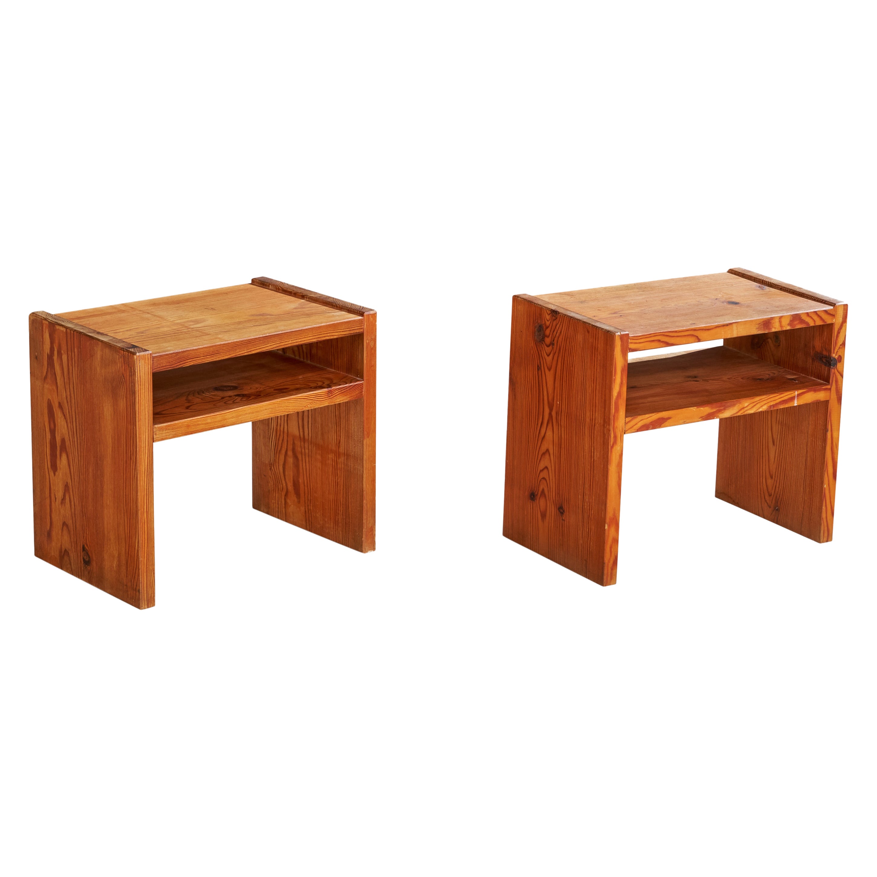 Schwedischer Designer, Beistelltische, Kiefernholz, Schweden, 1970er Jahre