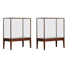 Pair of display cases, Italy 1930 – 40