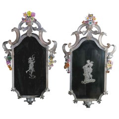 Pareja de rarísimos espejos de Murano con flores, Murano circa 1730