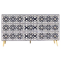 Commode noire à neuf tiroirs, commode artisanale fabriquée à la main