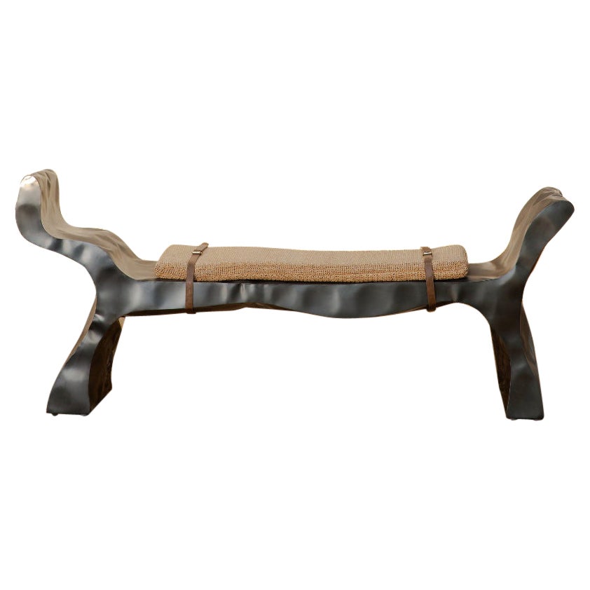 Banc Levitar de NITUSH AROOSH