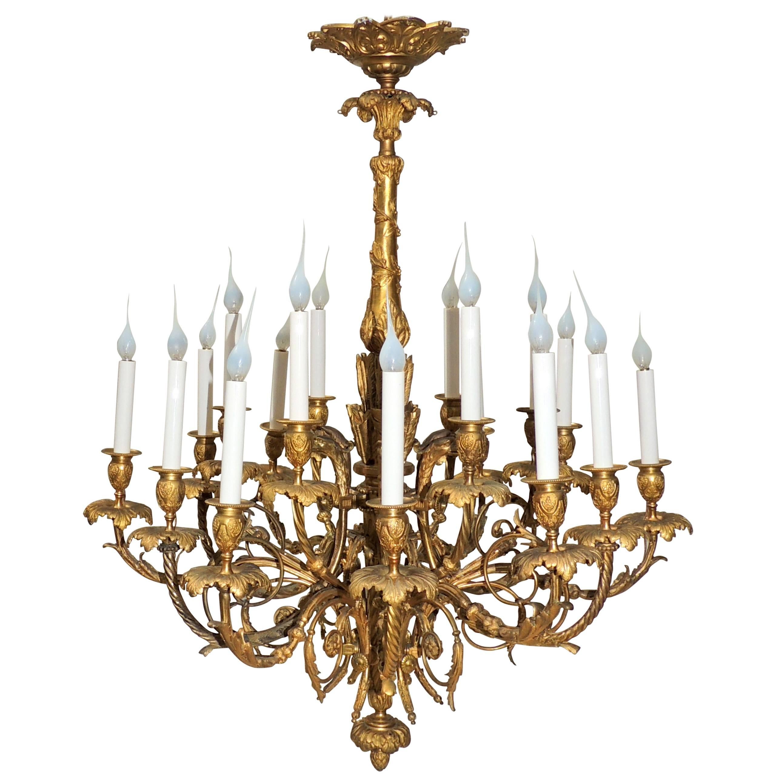 Fine 19th Century French Doré Bronze 18-Light Palatial Neoclassical Chandelier