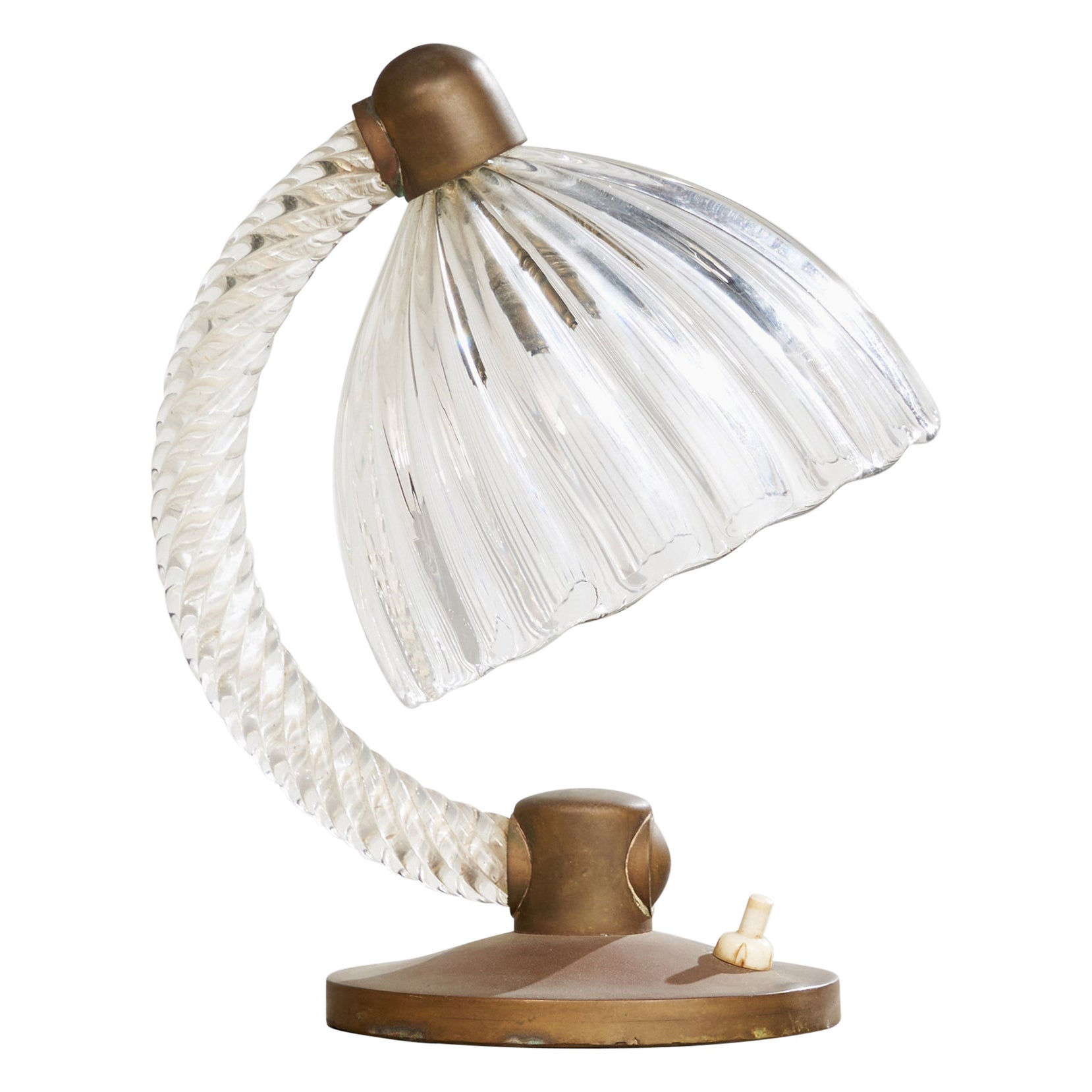Italienische Designerin, Tischlampe, Messing, Glas, Italien, 1940er Jahre